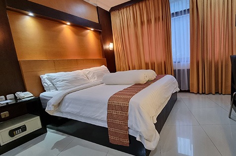 Diskon hingga 50% Tukar Livin'...
