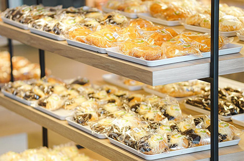 Hemat hingga 20% tukar Livin'p...