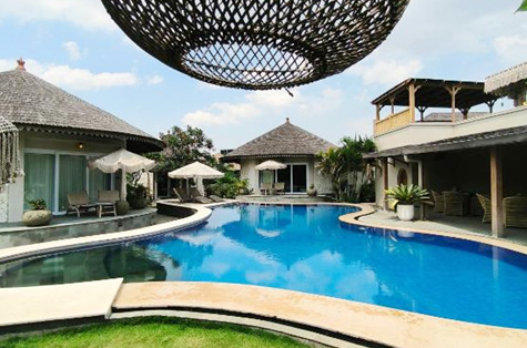 Diskon Rp25 ribu di Villa Suer...