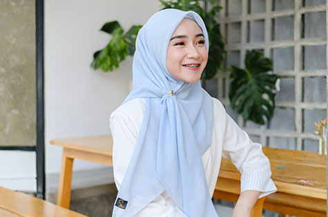 Belanja Fashion Diskon 15% den...