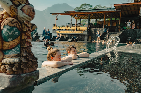 Diskon s.d. 20% tukar Livin’po...