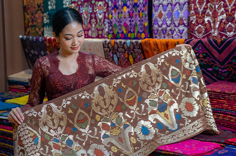 Cicilan 0% s.d. 12 bulan + Dis...