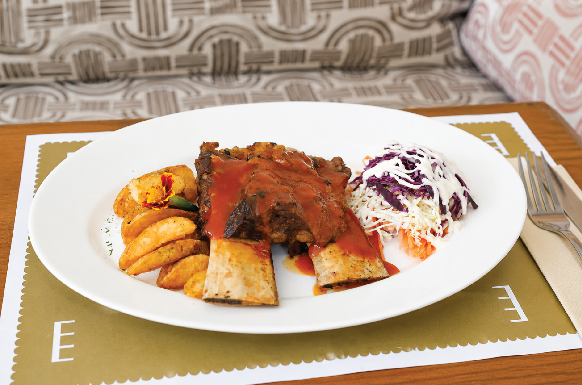 Diskon 10% di Opera Courtyard...