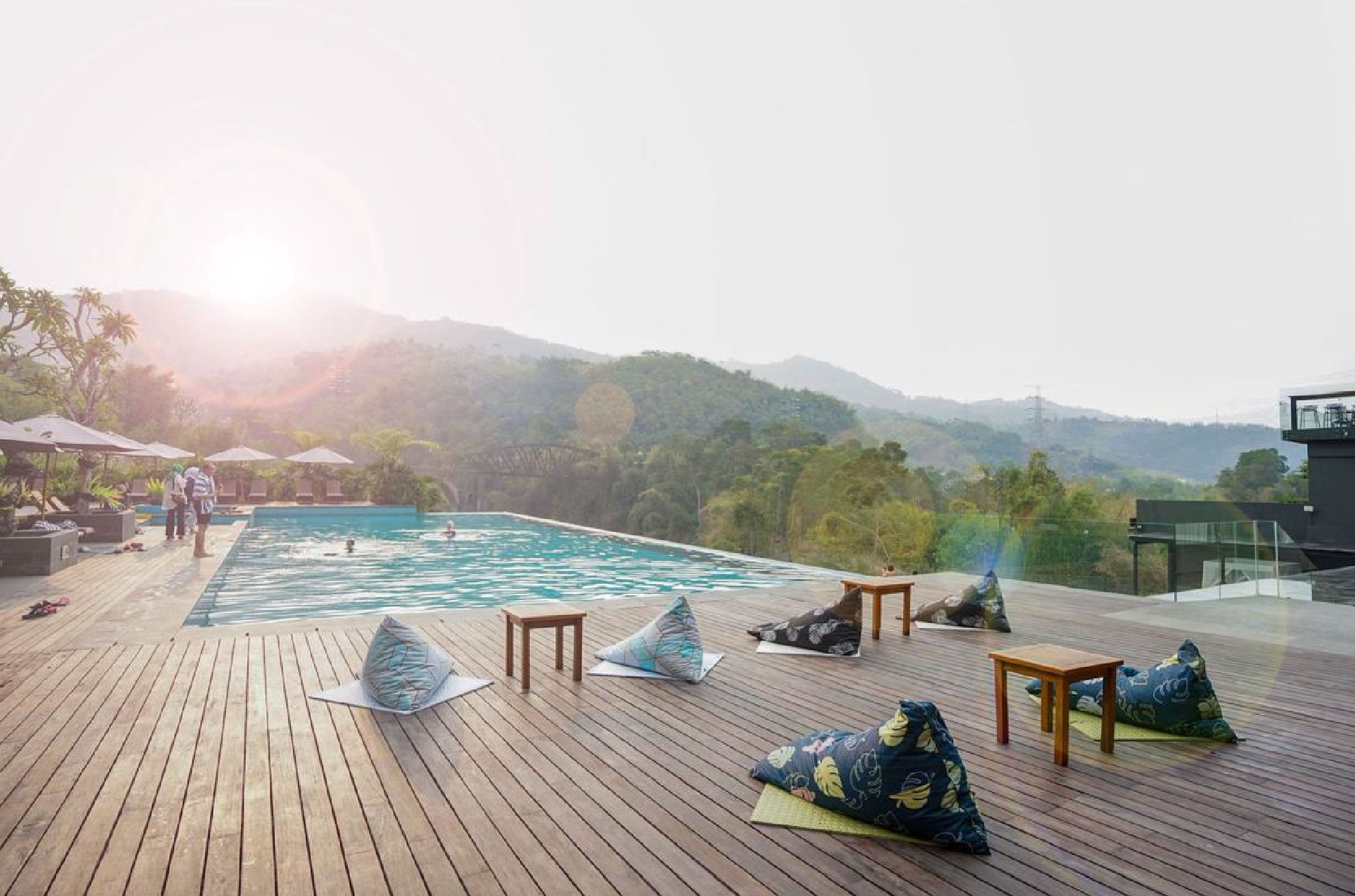 Diskon hingga 50% di Forest Hi...