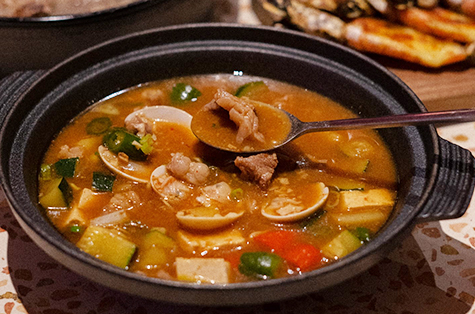 Hemat hingga 20% tukar Livin'p...