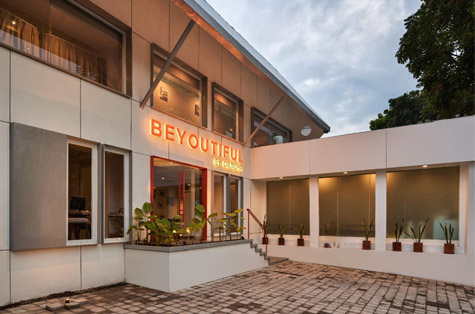 Cicilan 0% hingga 12 bulan di...