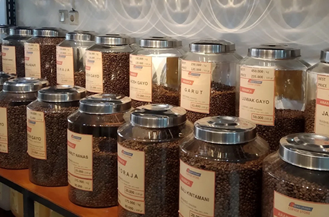 Hemat hingga 20% tukar Livin'p...