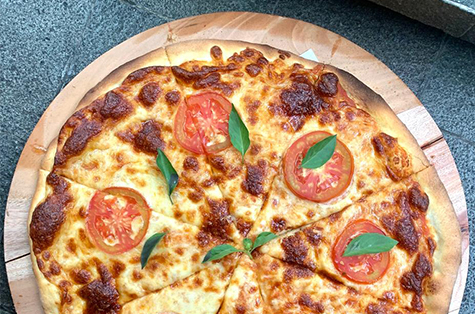 Hemat hingga 20% tukar Livin'p...